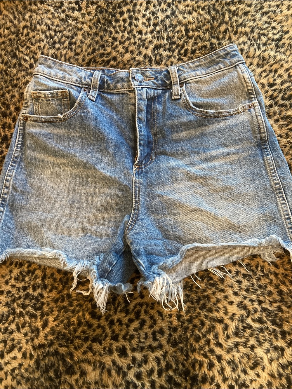 Lucky Brand Light Blue Denim cutoff Shorts 4 the high rise tomboy high waist